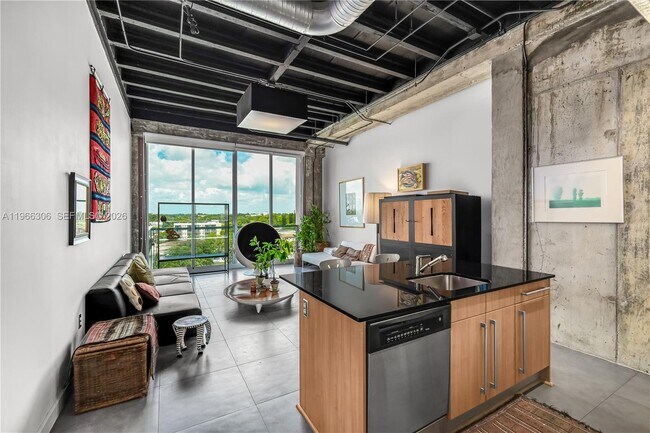 Foto del edificio - 8101 Biscayne Blvd