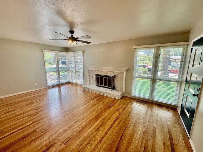 Foto del edificio - New on the Market!