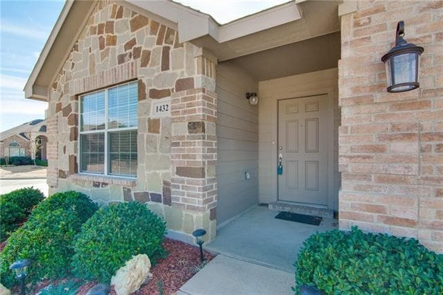 Building Photo - 1432 Ocotillo Ln