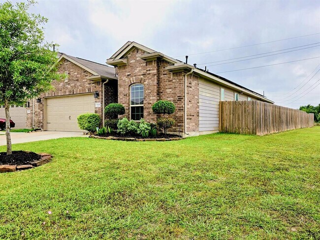 Building Photo - 13143 Silverglen Run Trl