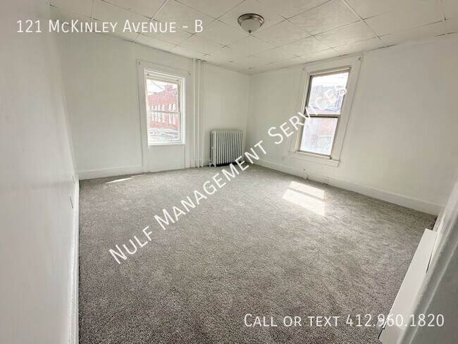 Foto del edificio - 121 McKinley Ave
