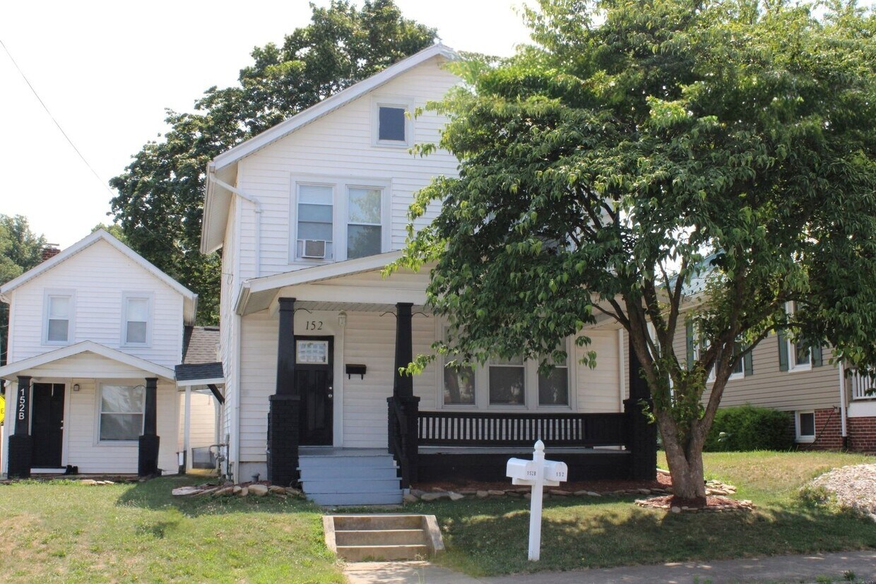 Primary Photo - 152 N Lombard St
