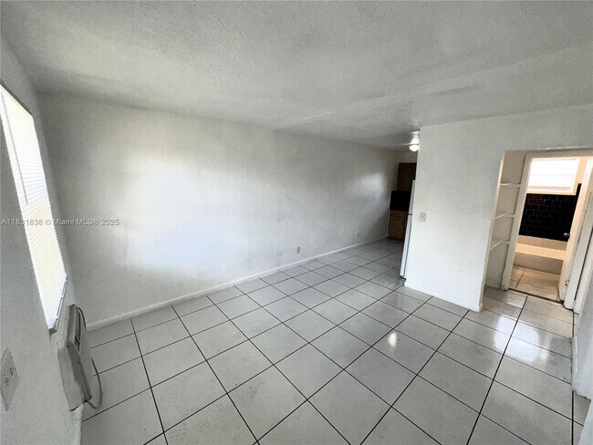 Foto del edificio - 701 NW 7th Ave