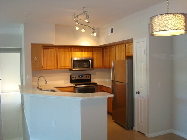 Building Photo - 13036 Mulberry Park Dr