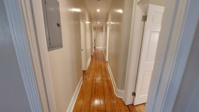 Building Photo - 35 Catawba St