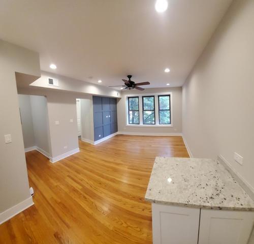 Foto del edificio - 4004 N Bell Ave