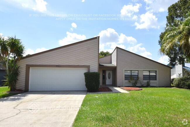 Building Photo - 2501 E Timberlane Dr
