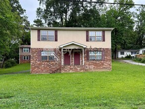 Building Photo - 3609 Bennett Rd