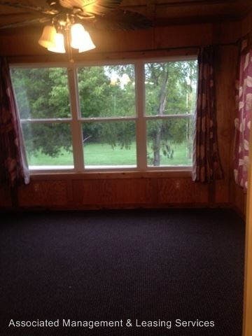 Building Photo - 104 Stonebrook Dr