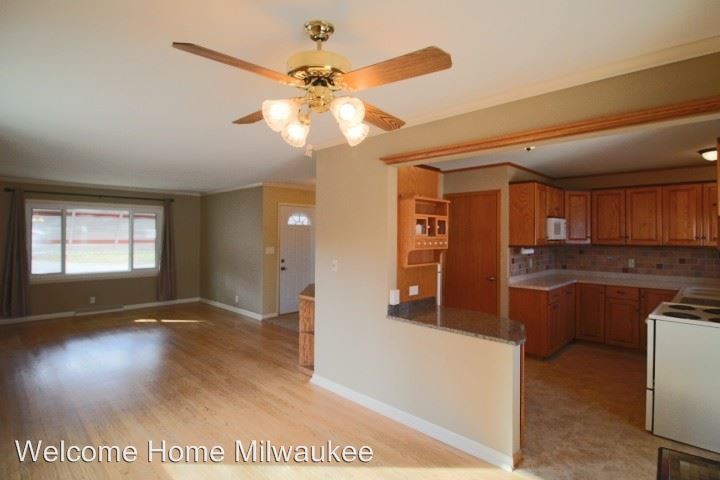 Primary Photo - 3 br, 1.5 bath House - 8634 N 54th St