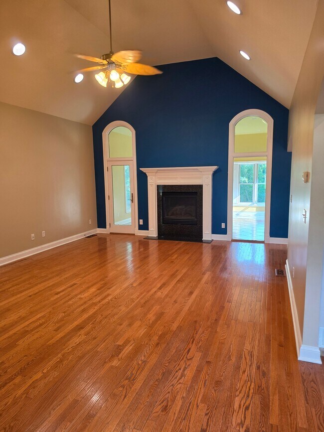 Building Photo - 30 Mulligan Ct