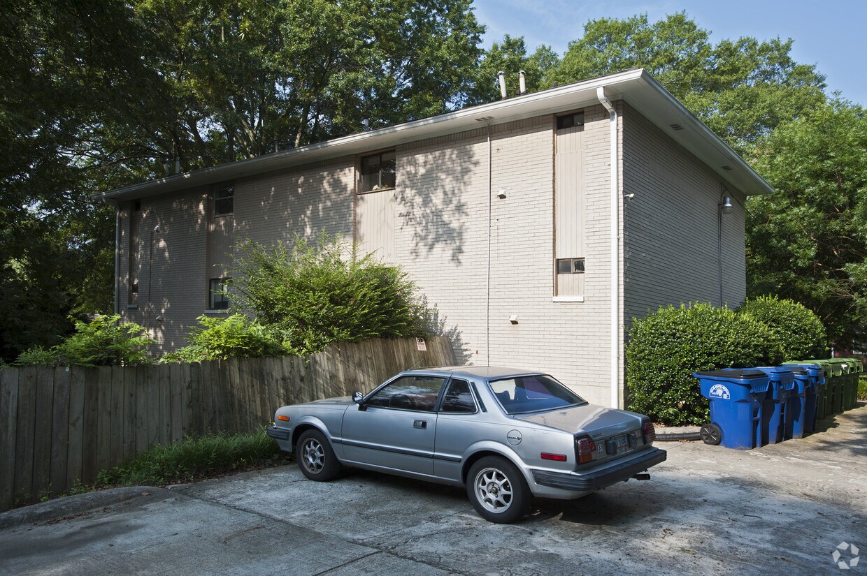 Foto del edificio - 237 Kirkwood Rd NE