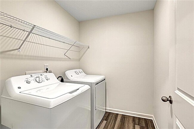 Foto del edificio - 24 Rowlett Pl