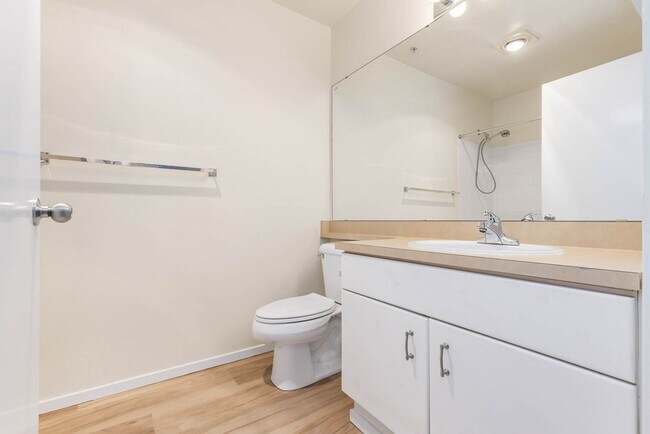 Foto del edificio - 8750 Greenwood Ave N