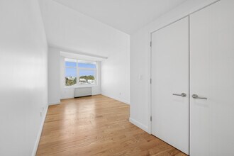 Interior Photo - The Vitagraph