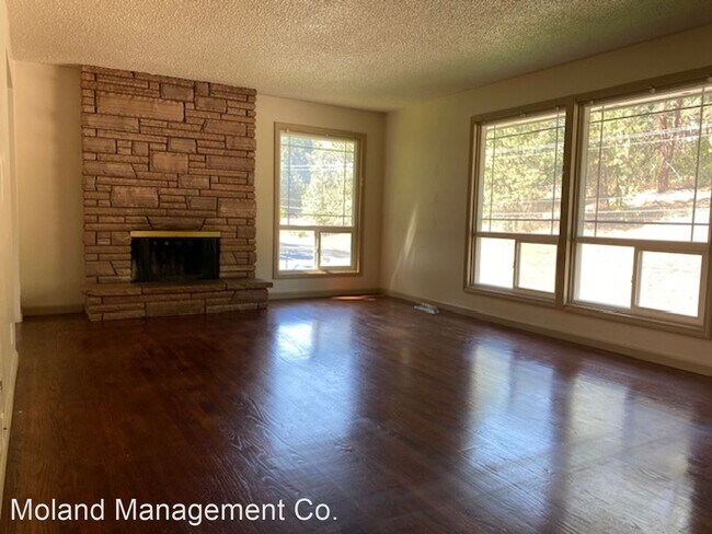 Building Photo - 4 br, 3 bath House - 4033 S Schafer Rd