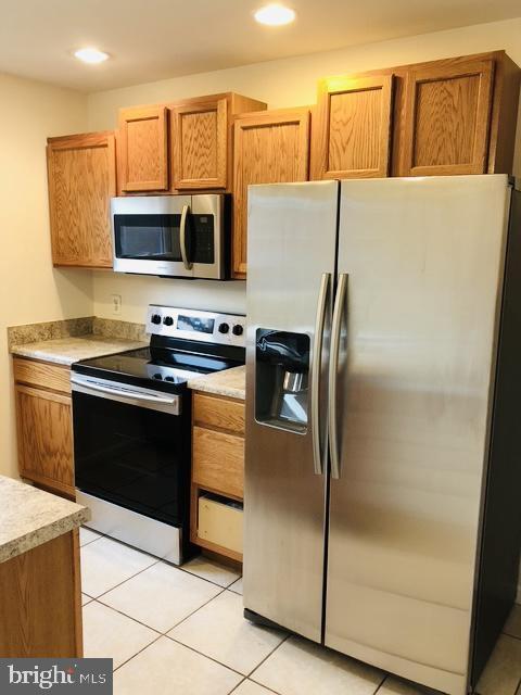Building Photo - 2916 Wren Ct