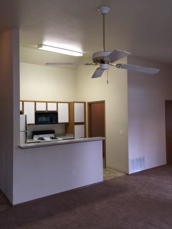 Foto del edificio - 1850 N Farwell Ln