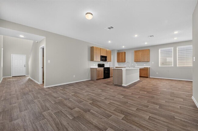 Building Photo - 2704 Towy Rd