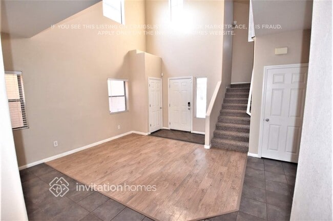 Building Photo - 2868 Canonero St