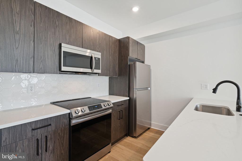 Foto principal - 1419 W Grange Ave