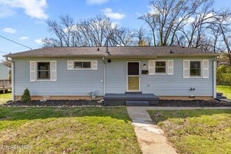Building Photo - 105 Audubon Rd