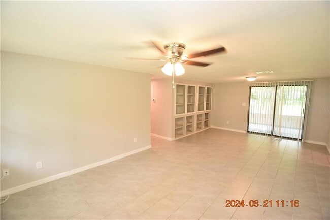 Building Photo - 39147 Bay Ave