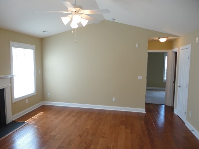 Building Photo - 100 Braxton Village Way