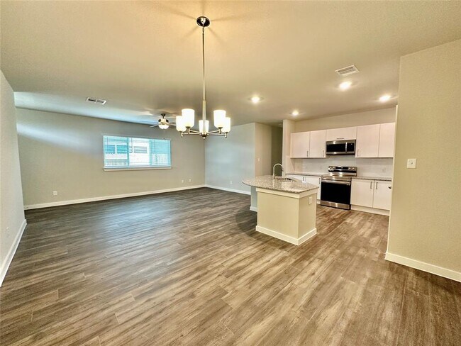 Foto del edificio - 9848 Grosbeak Ln