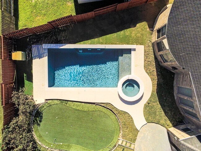 Foto del edificio - 6506 Monte Bello Ridge Ln