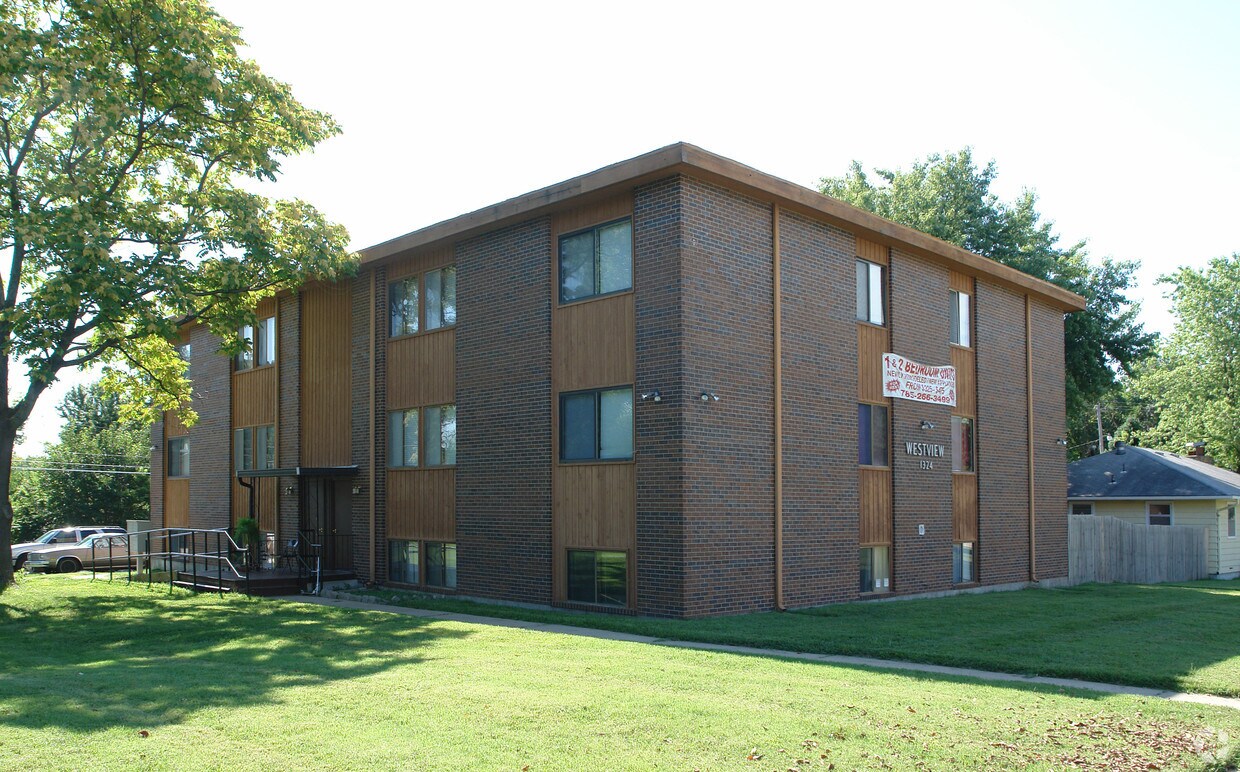 Primary Photo - Westview Apartments