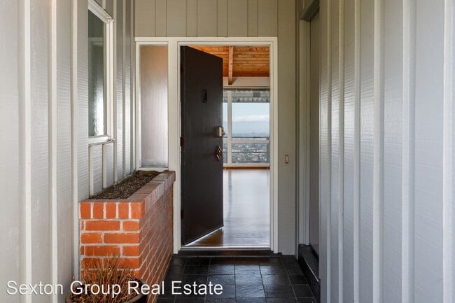 Building Photo - 3 br, 2 bath House - 2187 Braemar Rd