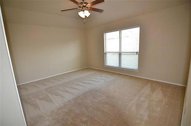 Foto del edificio - 440 Sandy Ln