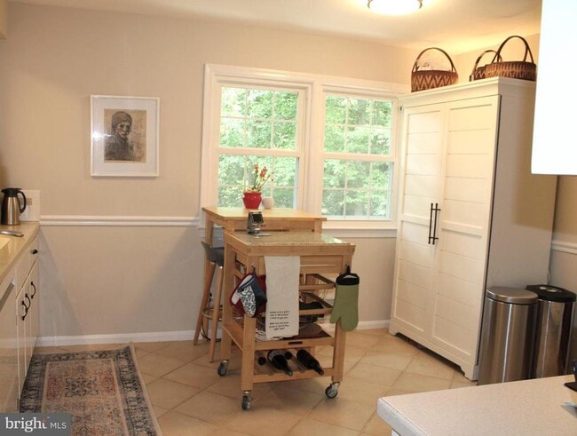 Building Photo - 3606 Barkley Dr