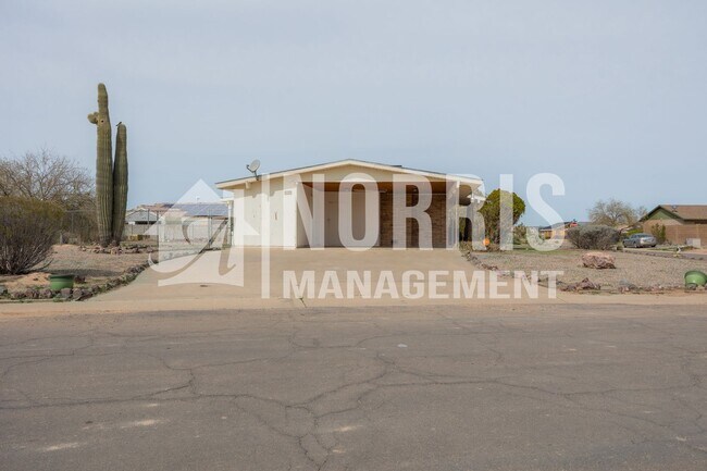 Foto del edificio - NO HOA, Brick Home and Located in Arizona ...