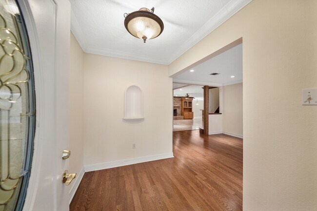 Foto del edificio - 4419 Grass Valley St