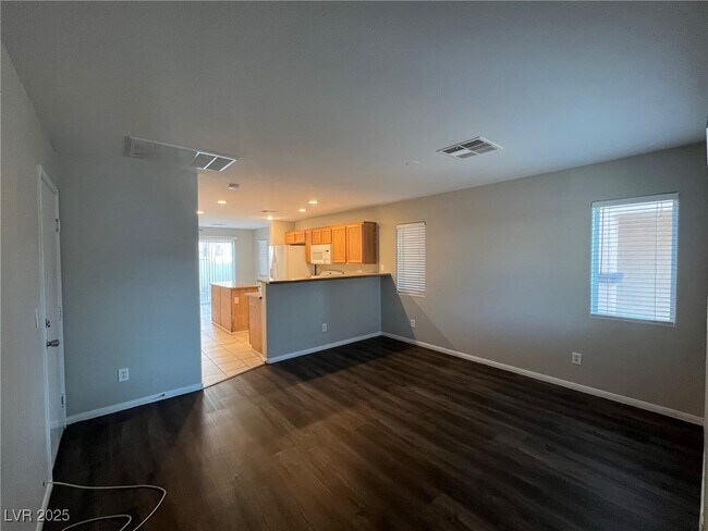 Foto del edificio - 6462 Abbey Door Ct