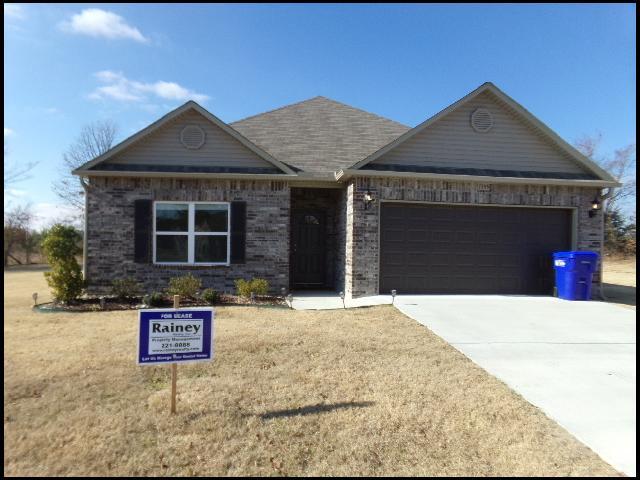 Building Photo - 1155 Bulldog Dr