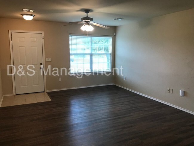 Foto del edificio - 4805 SE 78th St