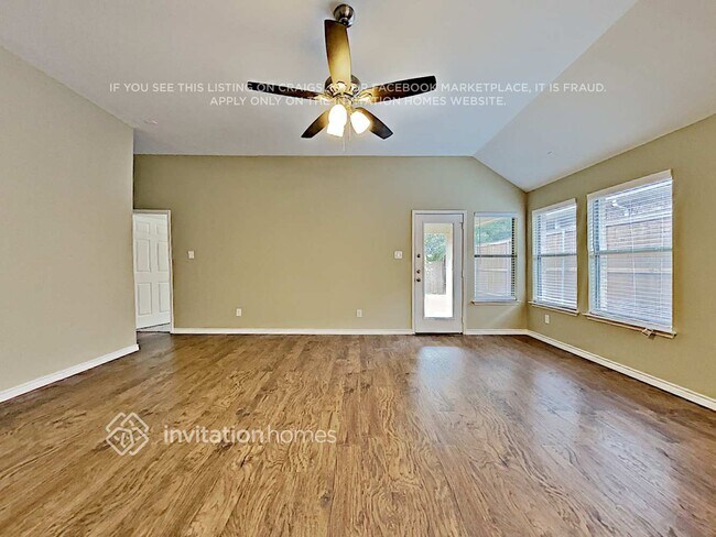 Foto del edificio - 510 Maplewood Dr