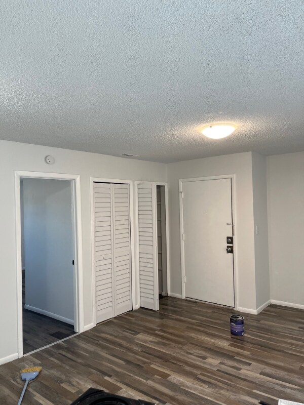 Building Photo - 7417 Daniel Webster Dr