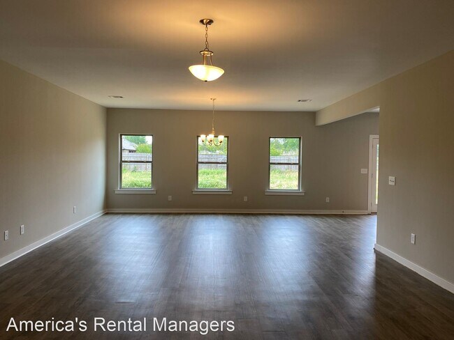 Building Photo - 3 br, 2 bath House - 14396 Chase Drive