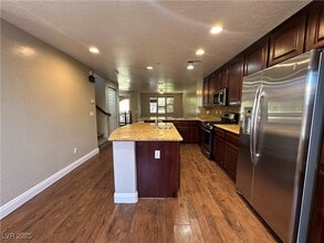 Building Photo - 7878 Langara Ave