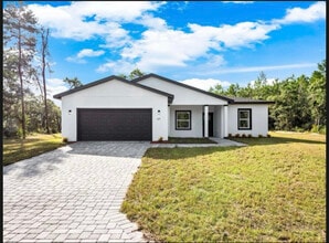 Building Photo - 560 Marion Oaks Golf Way