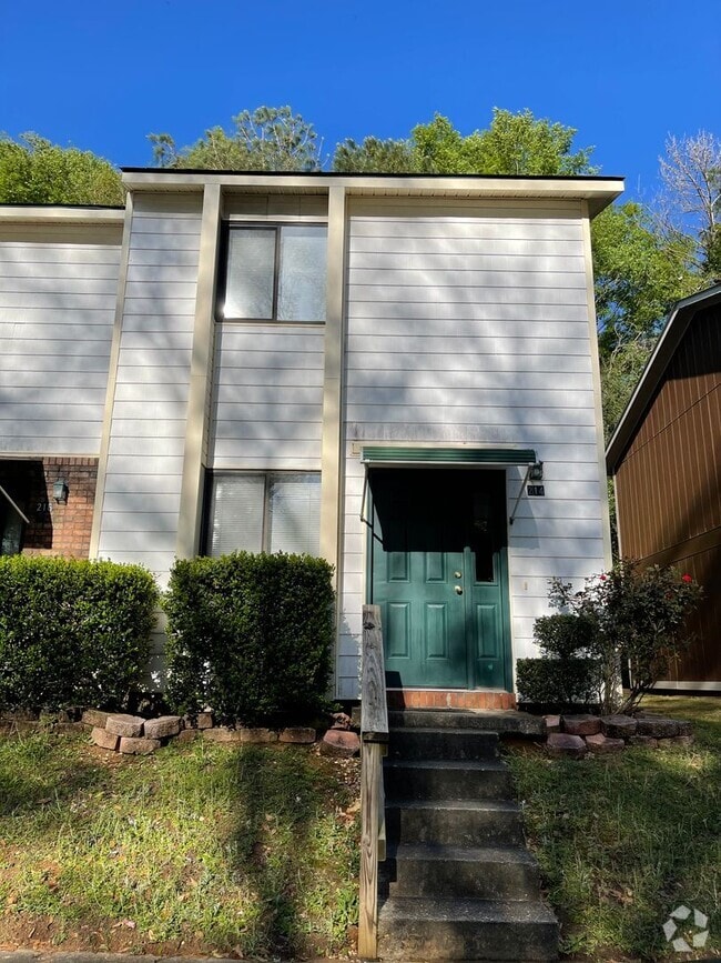 Building Photo - 214 Candlebrook Dr