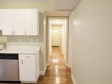 Building Photo - 4043 Washington St