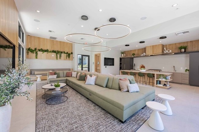 Building Photo - The Overlook Santa Clarita