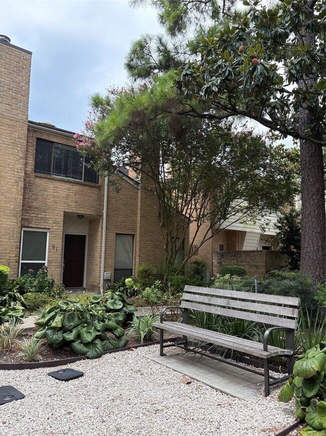 Building Photo - 12625 Memorial Dr