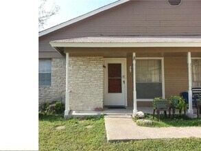Building Photo - 9706 Eastwend Dr