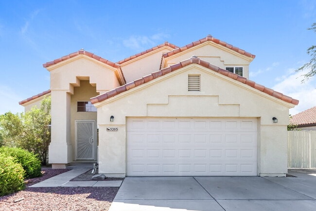 Building Photo - 5203 W Kristal Way